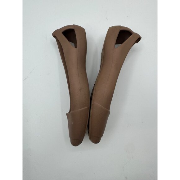 Crocs Sienna Brown/Bronze Flats With Closed Toe Size 9 - Picture 6 of 10